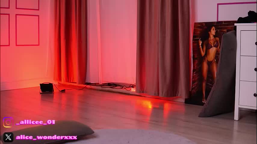 vanessasimon Приват Записи 2026-02-11