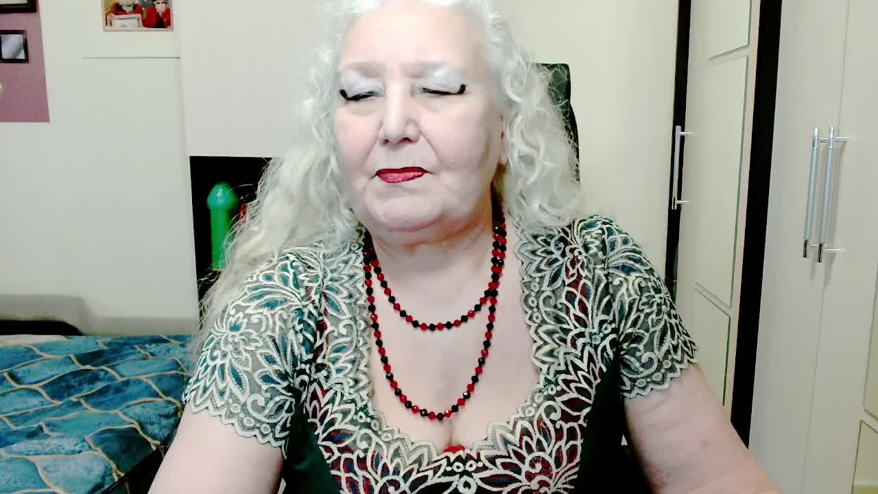 GrannyWants Приват Записи 2026-02-11