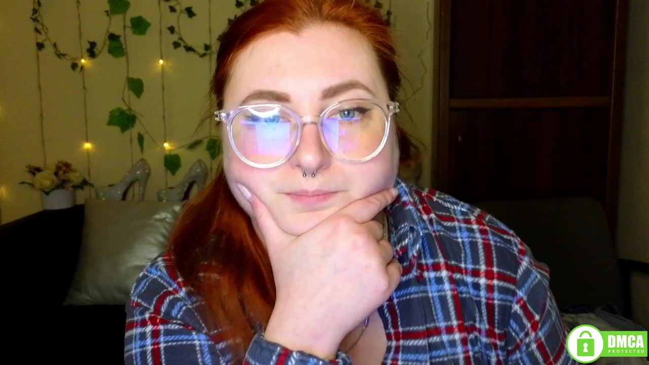 Aliciaredluv Приват Записи 2026-02-11