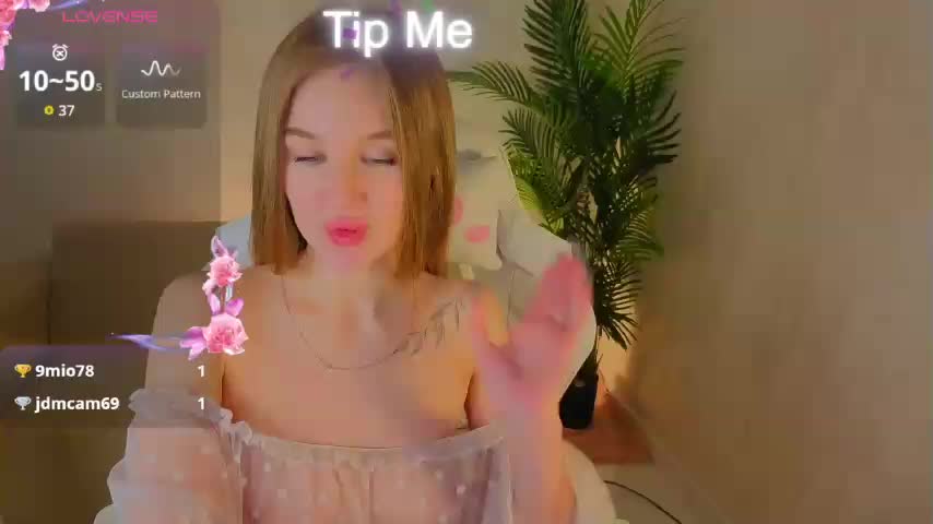 Kiana-White Приват Записи 2026-02-12