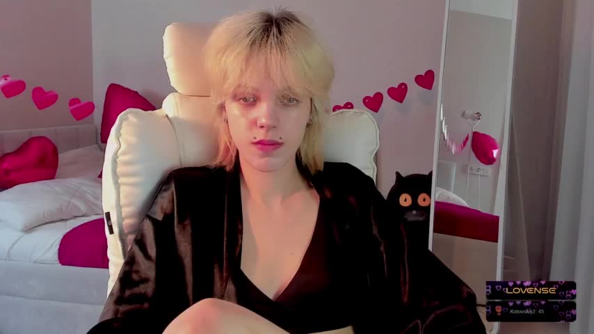 ReneYolker Приват Записи 2026-02-12