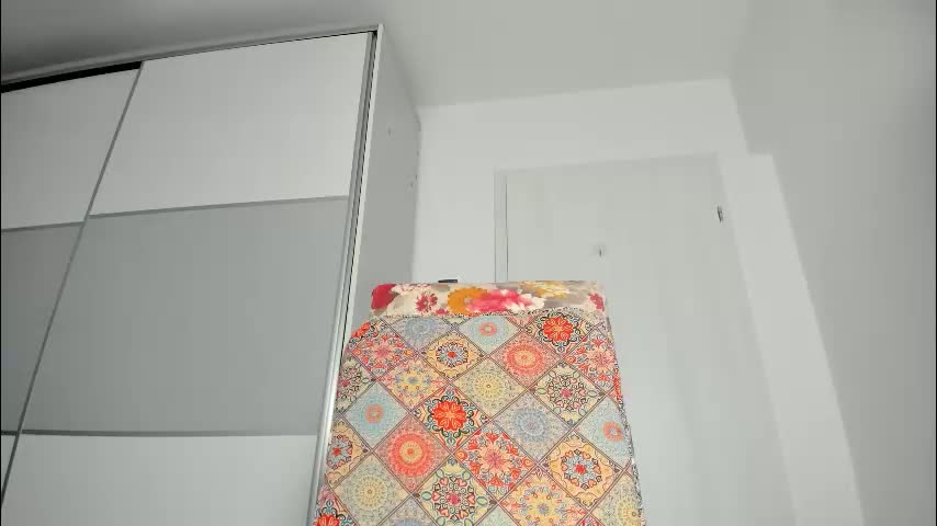 snow_flakee Приват Записи 2026-02-14