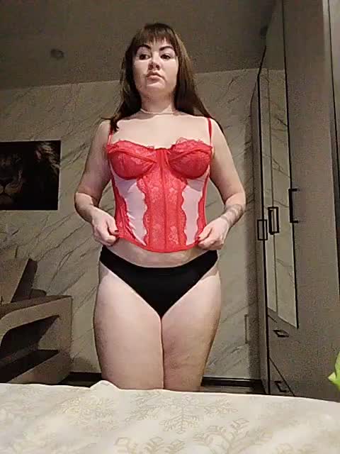 VelvetMila Приват Записи 2026-02-15