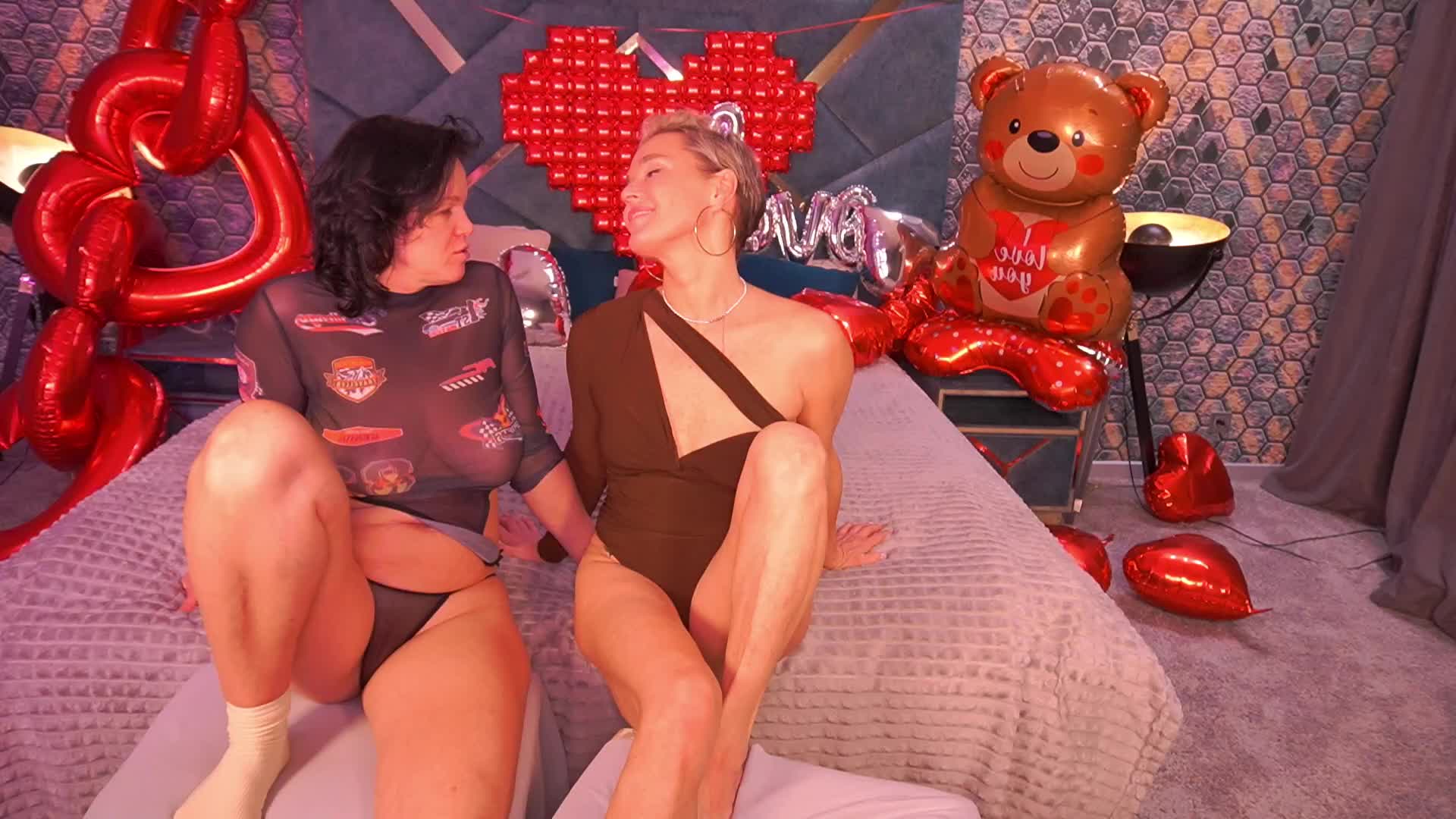 PleasureWeCouple Приват Записи 2026-02-15