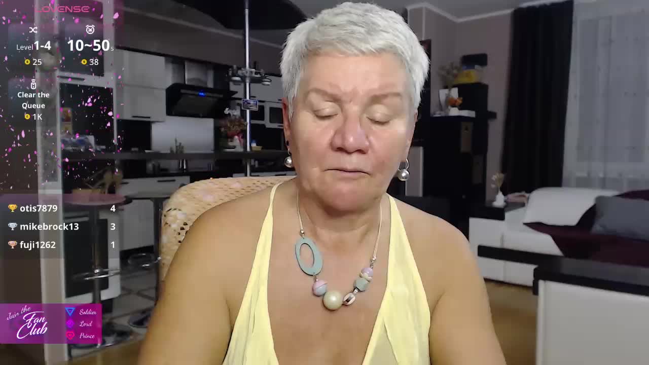 roxana-brooks Приват Записи 2026-02-15