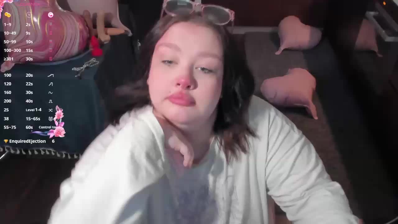 LilyBell Приват Записи 2026-02-16