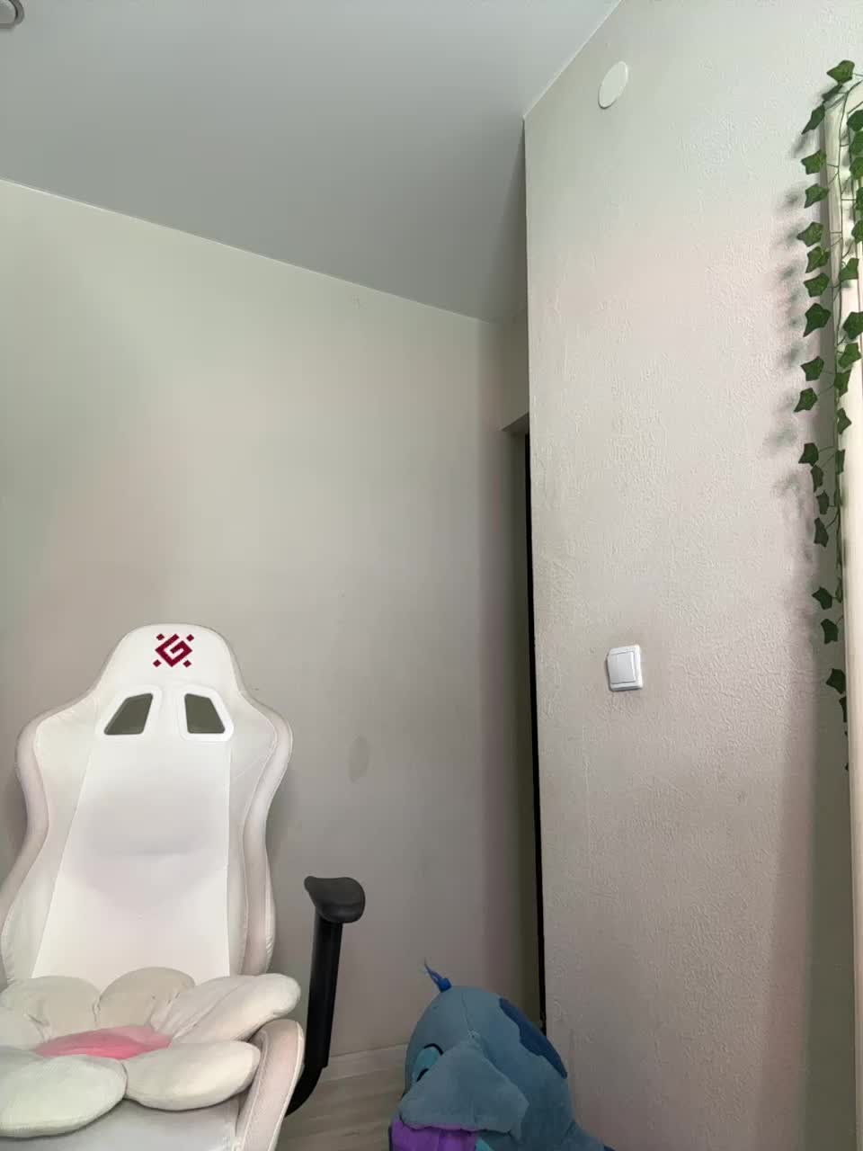 Honey_buns Приват Записи 2026-02-16