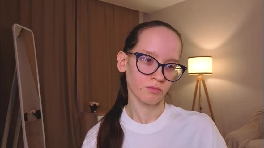 lynettebails Приват Записи 2026-02-17