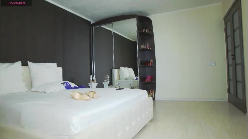 hefner_girl Приват Записи 2026-02-18