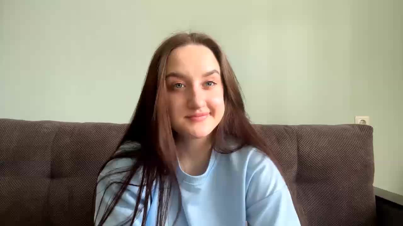 tinykissme Приват Записи 2026-02-18