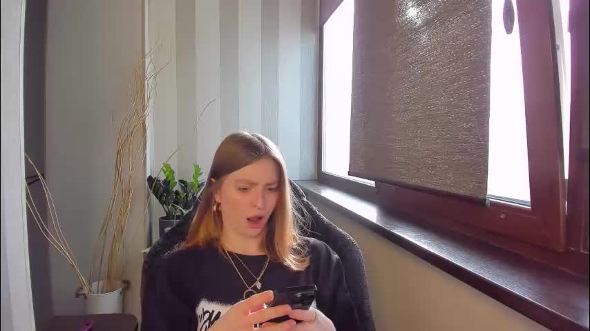 mollydangerous Приват Записи 2026-02-19