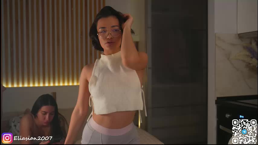 leoramallis Приват Записи 2026-02-19