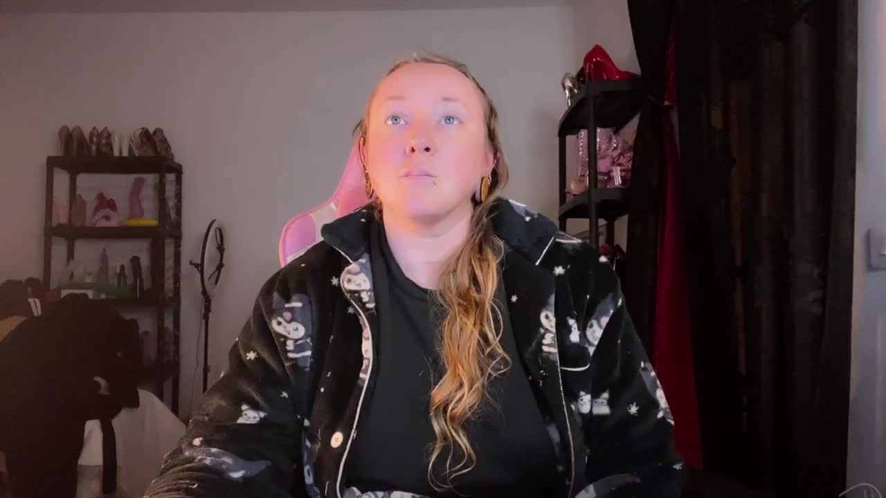 NylonQueen Приват Записи 2026-02-20