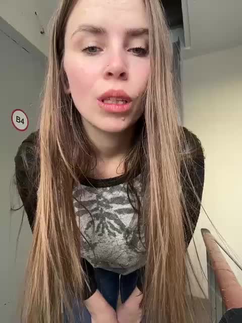 LolaSexxx Приват Записи 2026-02-21