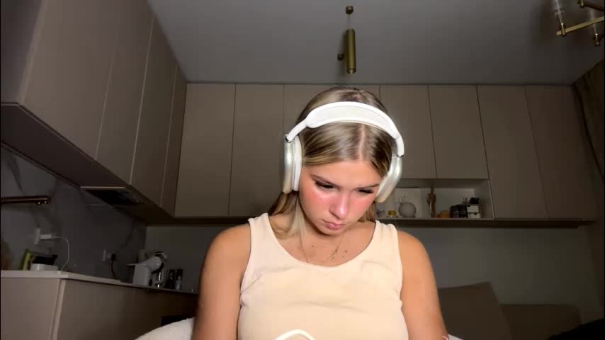 lourapimenta Приват Записи 2026-02-22