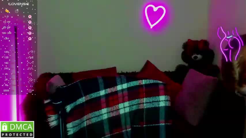 Aliciaredluv Приват Записи 2026-02-22