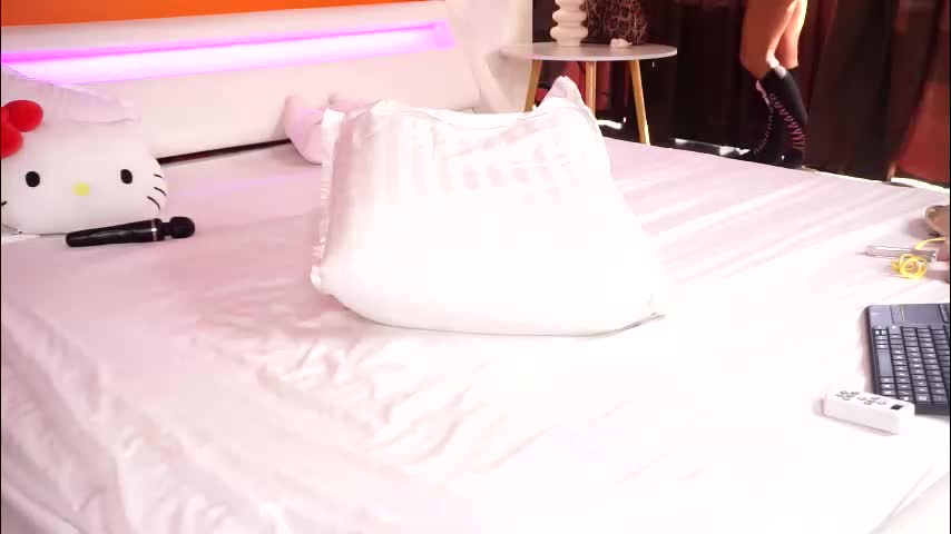 lovingblondie Приват Записи 2026-02-26