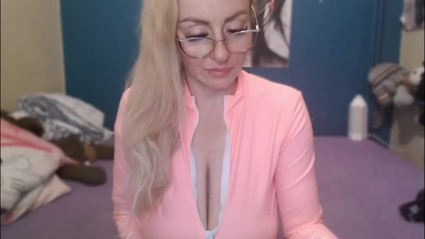 nadinnnea Приват Записи 2026-02-27