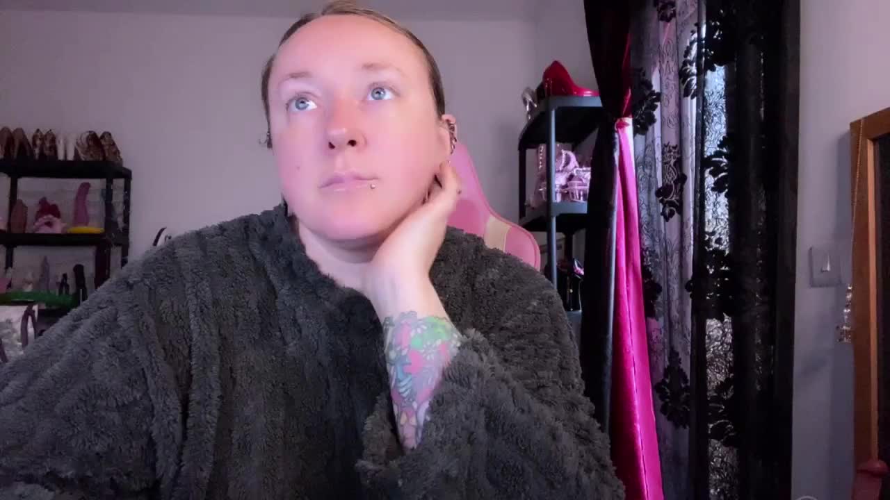 NylonQueen Приват Записи 2026-02-27