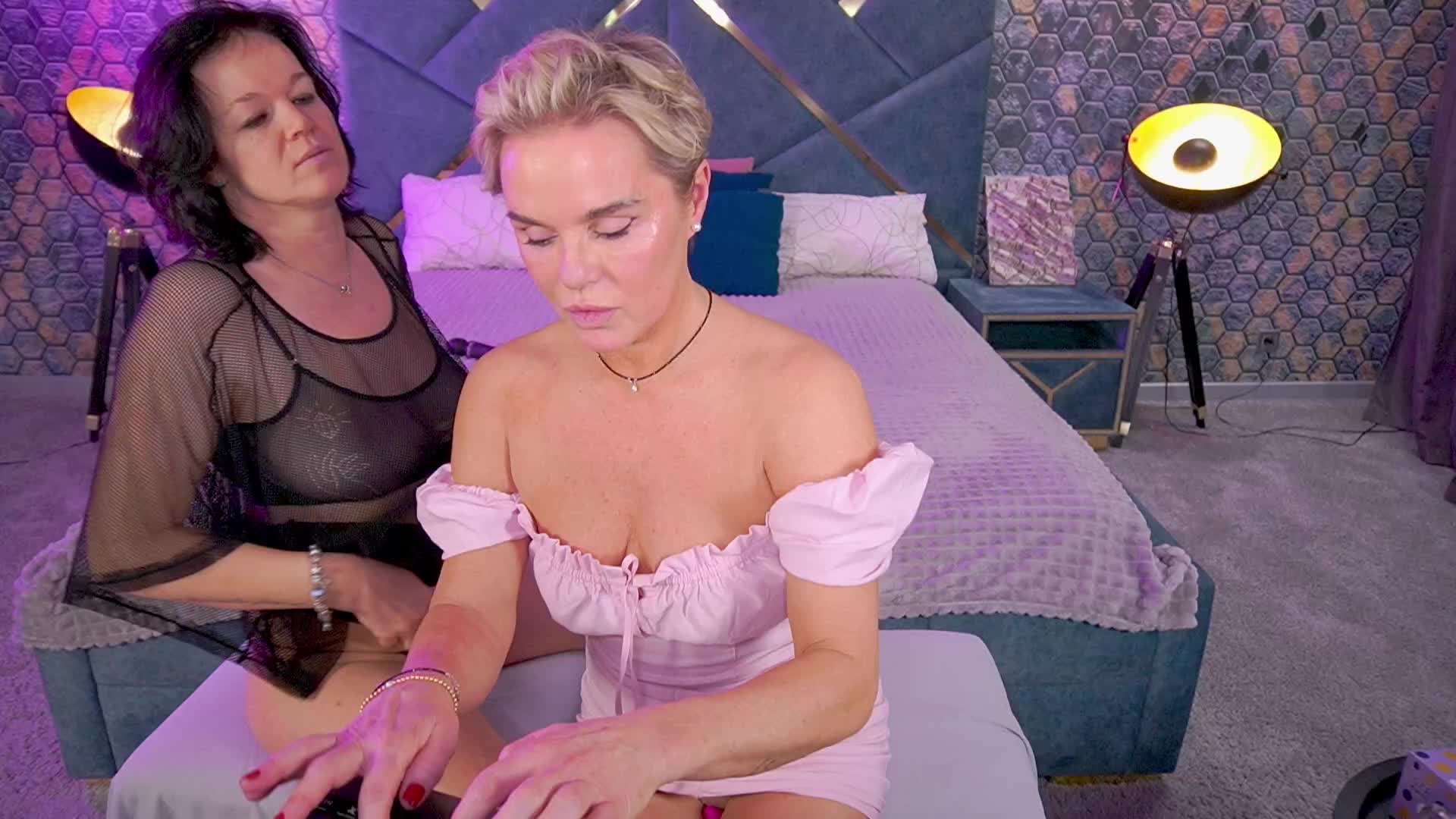 PleasureWeCouple Приват Записи 2026-02-28