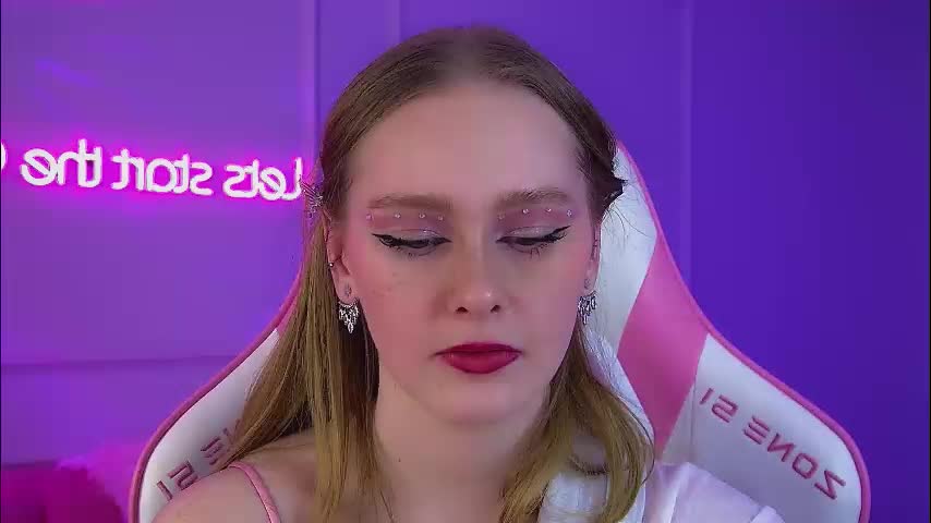 agatafoxley Приват Записи 2026-02-28