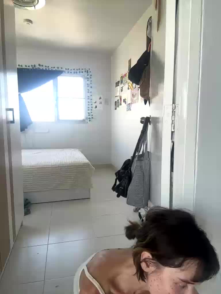 thechloee Приват Записи 2026-03-01