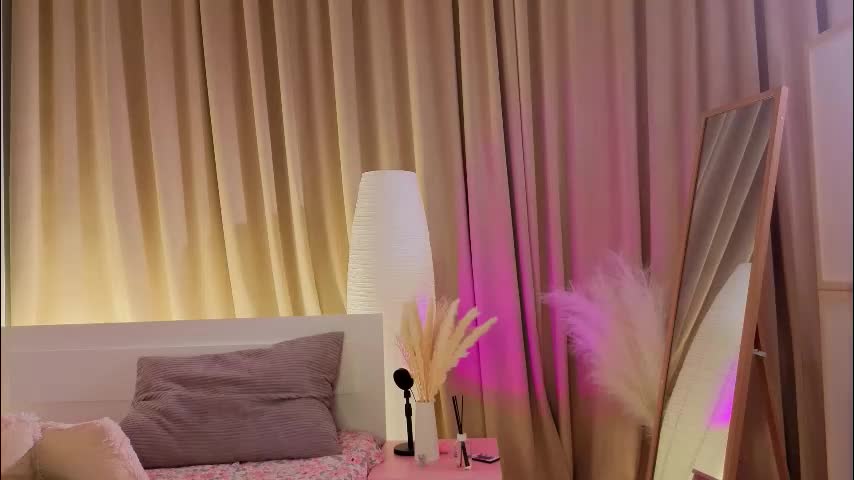 avrillemell Приват Записи 2026-03-01