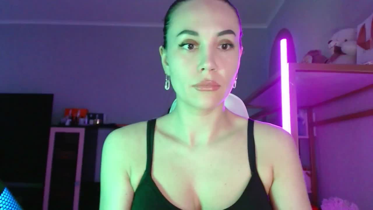 QWEENII Приват Записи 2026-03-02