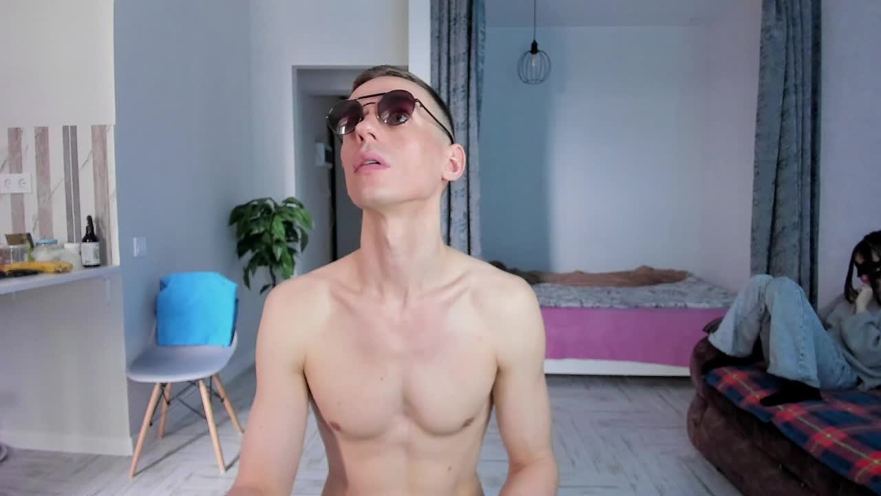 monikalarsen Приват Записи 2026-03-03