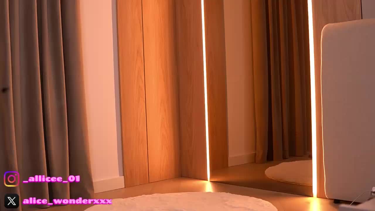 VanesaSimon Приват Записи 2026-03-06