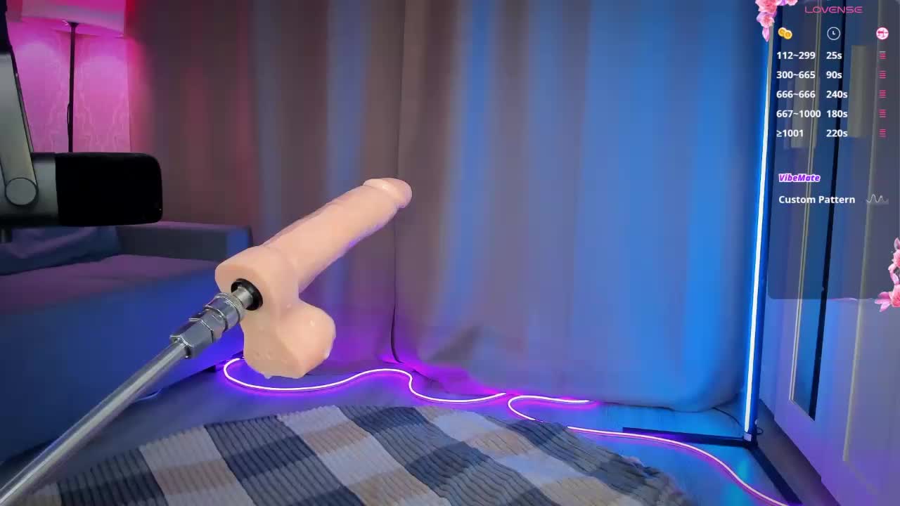 Juicy-Vikki Приват Записи 2026-03-07