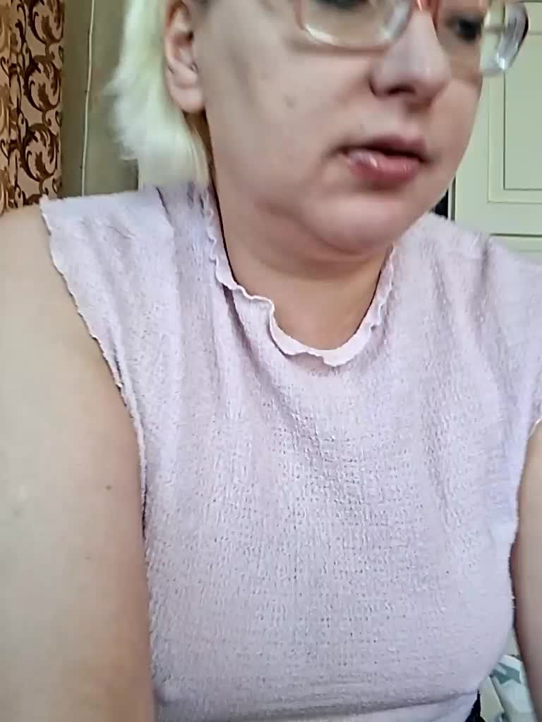 Vika211 Приват Записи 2026-03-09