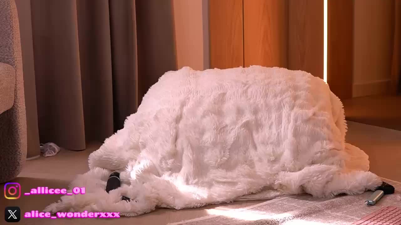 VanesaSimon Приват Записи 2026-03-10