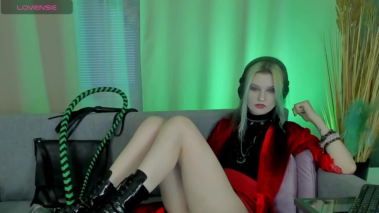 ToxicKittyy Приват Записи 2026-03-11