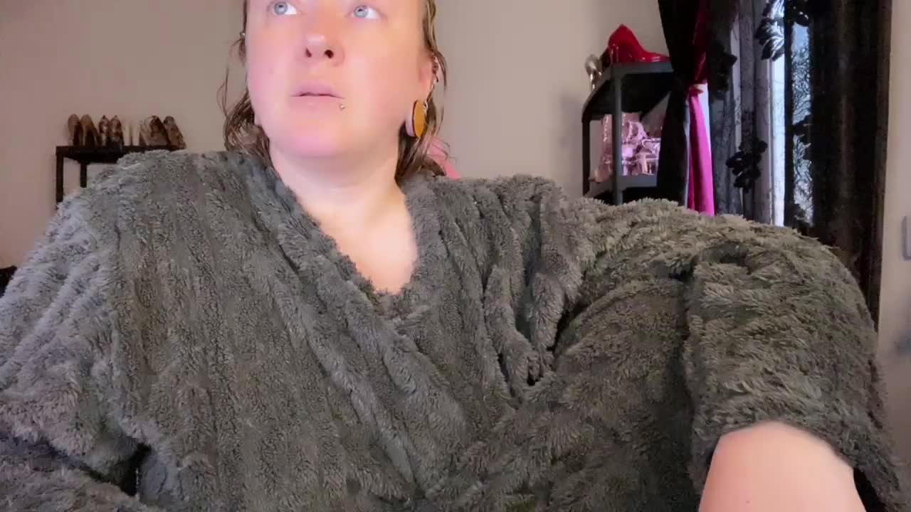 NylonQueen Приват Записи 2026-03-12