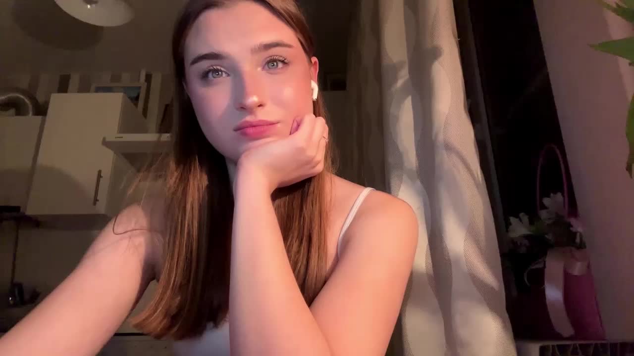 ChristiaPettet Приват Записи 2026-03-12