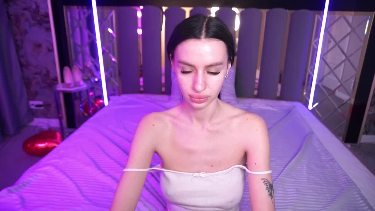 SnowWhiteee Приват Записи 2026-03-14