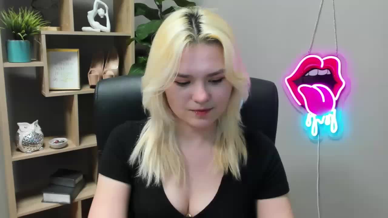 SweetLilyxo Приват Записи 2026-03-15