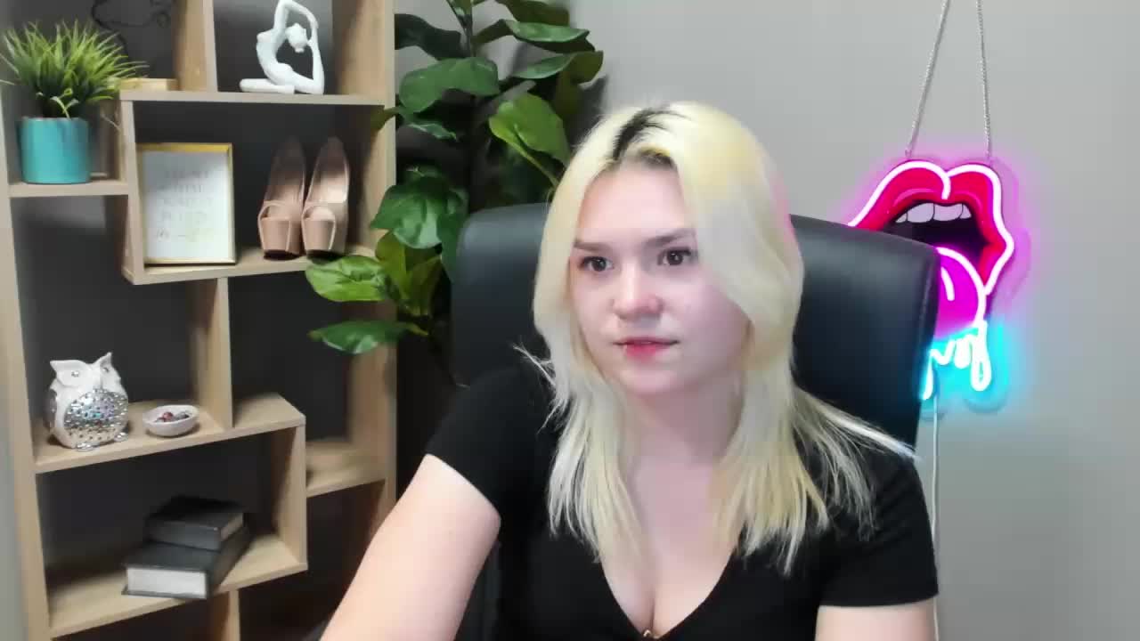 SweetLilyxo Приват Записи 2026-03-15