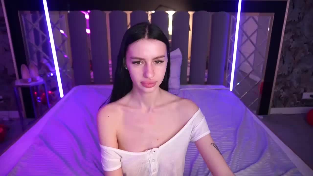 SnowWhiteee Приват Записи 2026-03-16