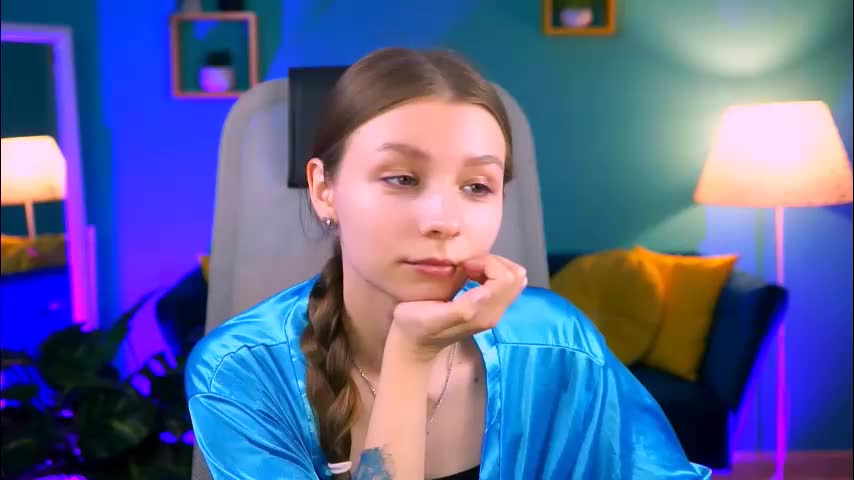 juliedaniel Приват Записи 2026-03-16