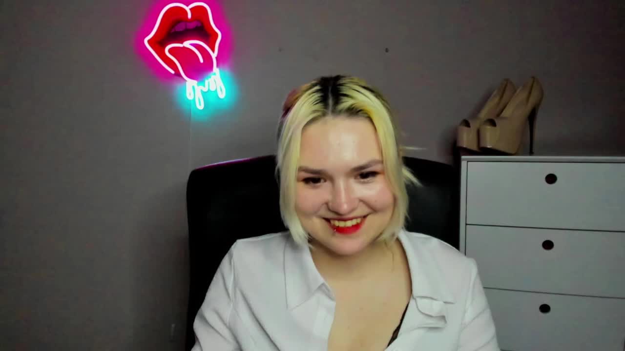 SweetLilyxo Приват Записи 2026-03-16