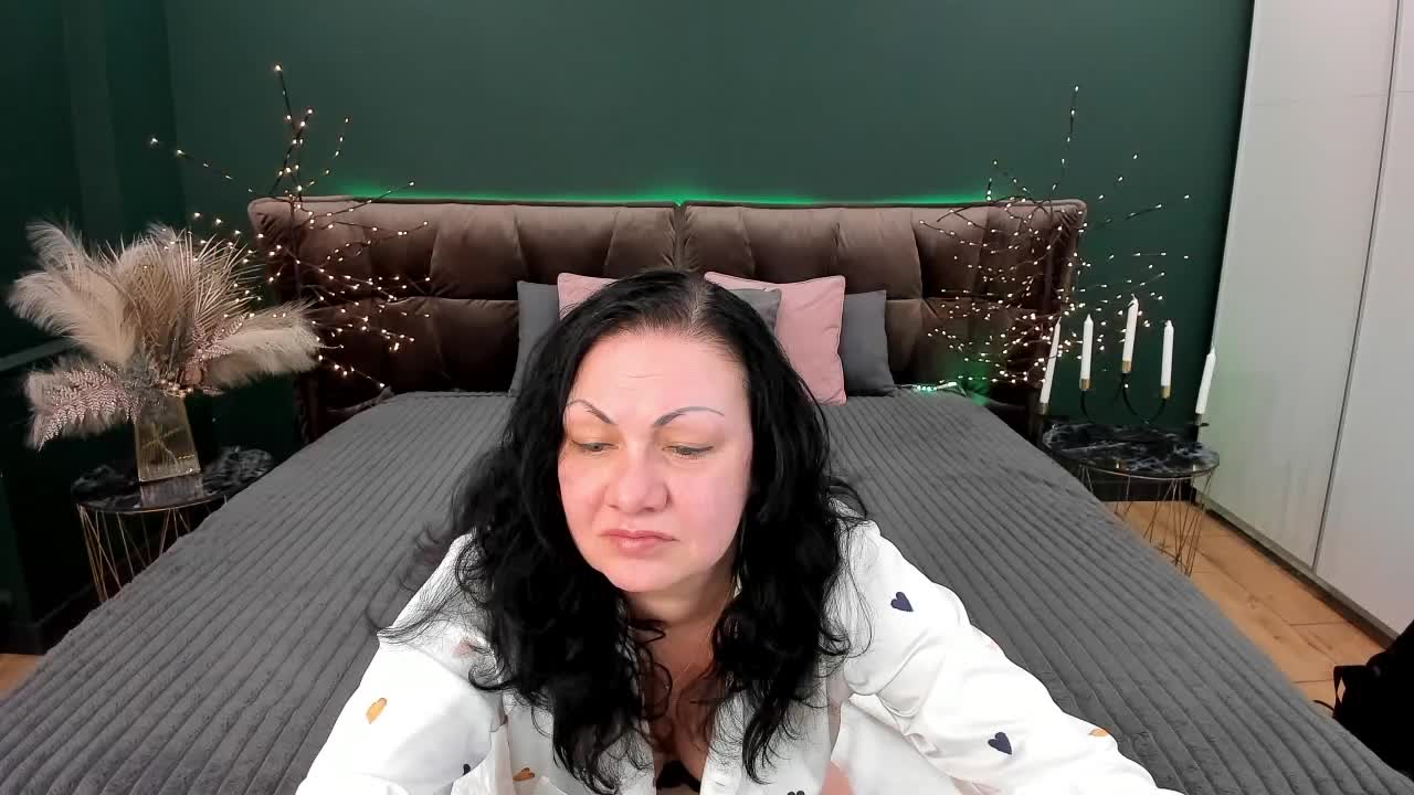 IrissMoon Приват Записи 2026-03-17