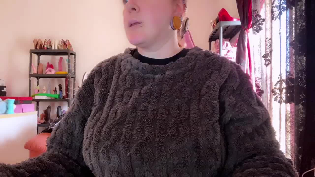 NylonQueen Приват Записи 2026-03-17