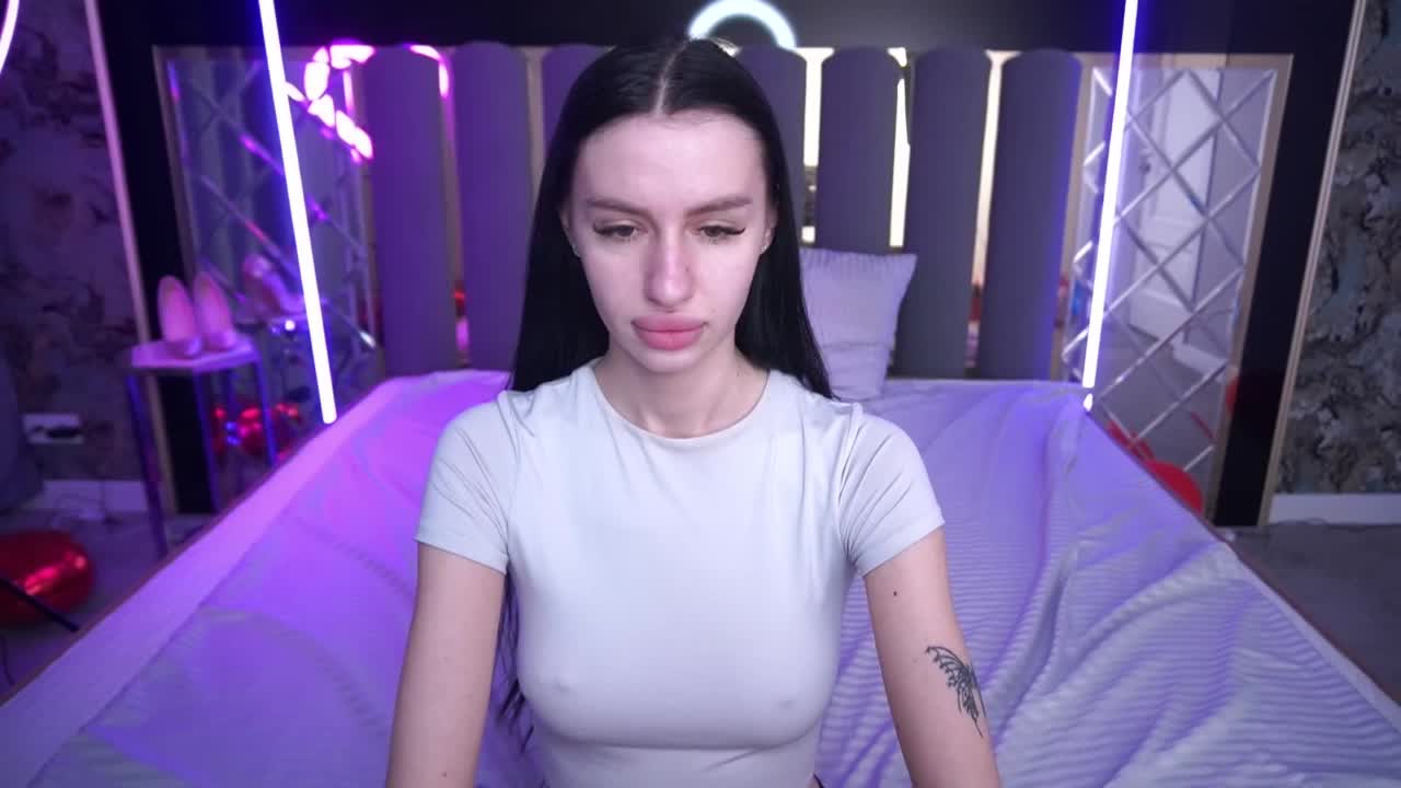 SnowWhiteee Приват Записи 2026-03-17