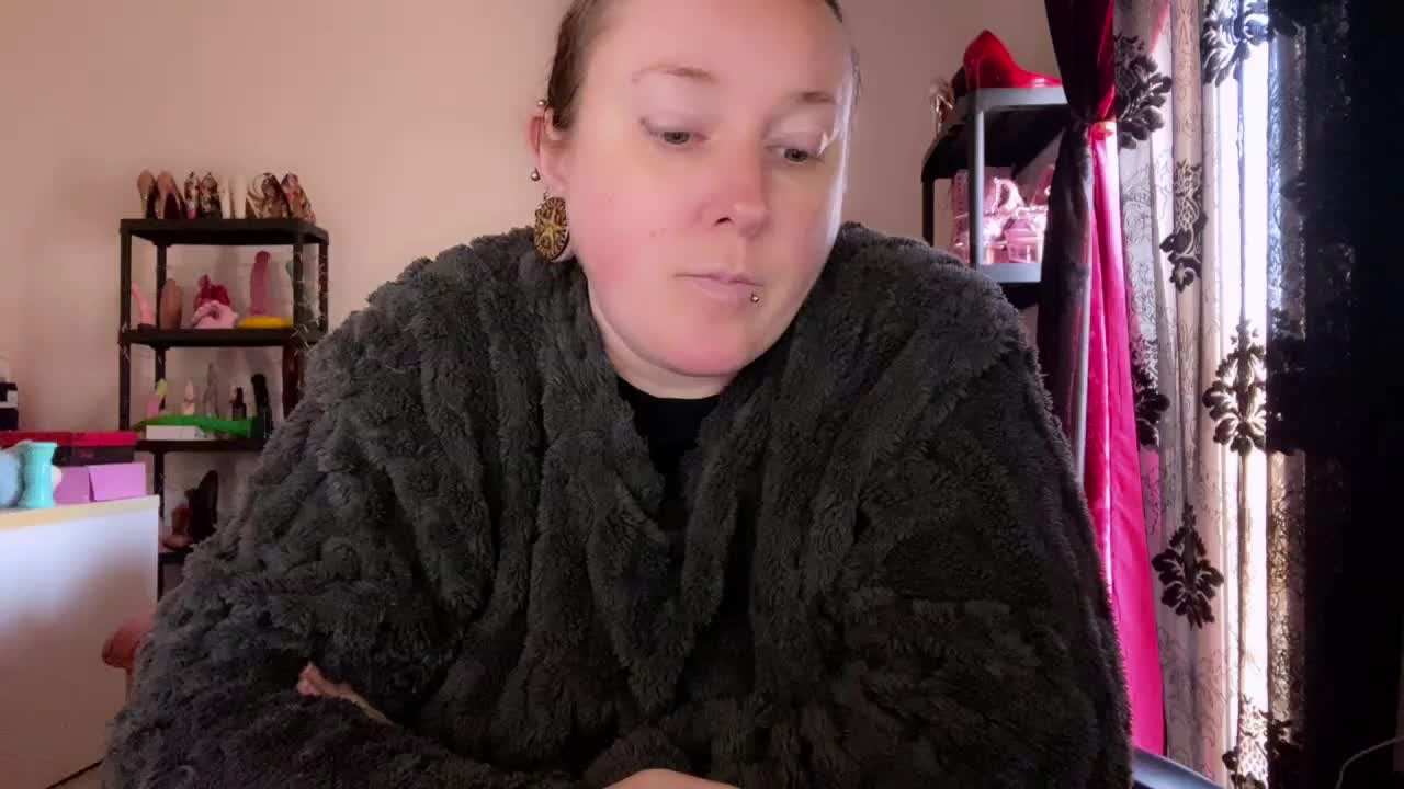 NylonQueen Приват Записи 2026-03-17