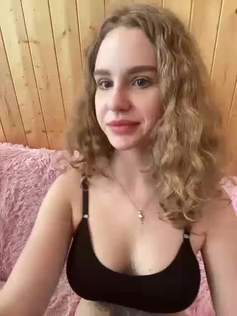 Sweetie_Kitty Приват Записи 2026-03-18