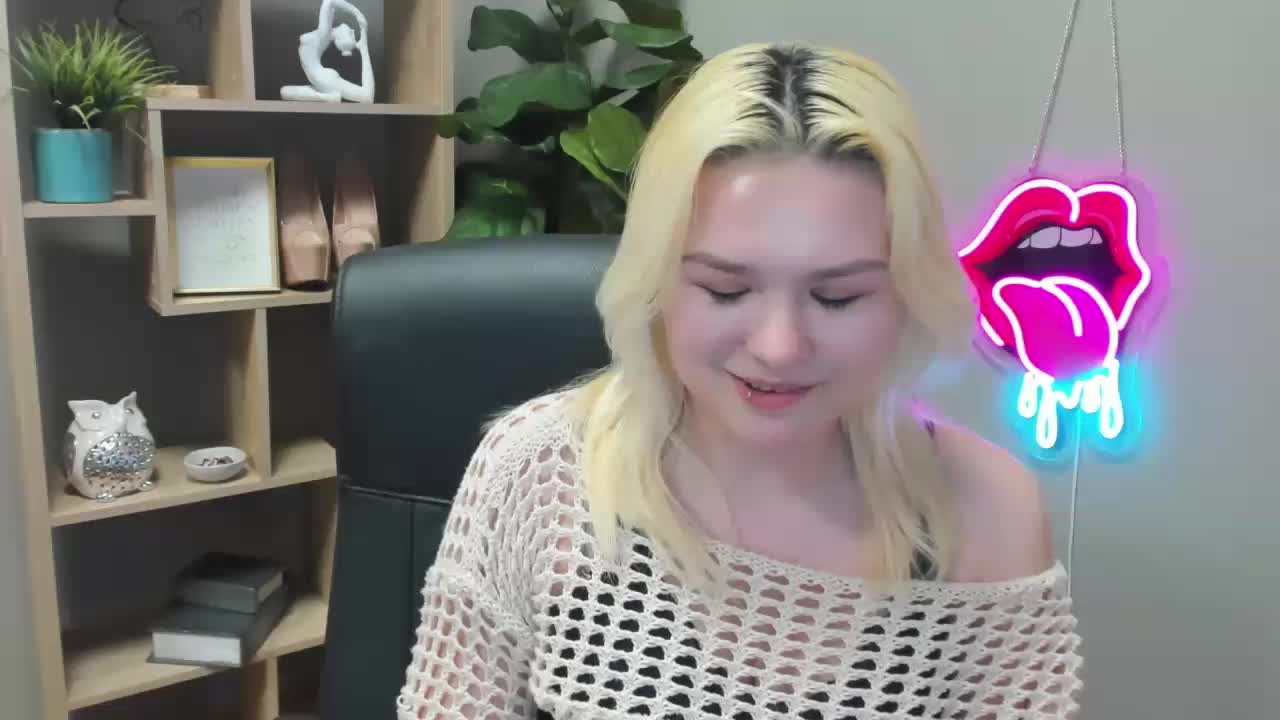 SweetLilyxo Приват Записи 2026-03-18