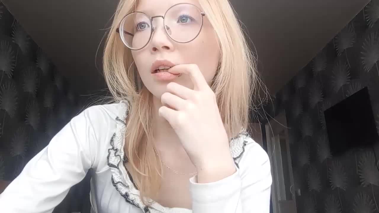 DanelleLaday Приват Записи 2026-03-18