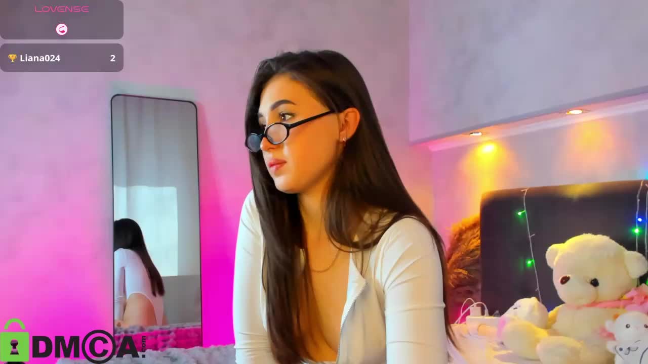 Emily-Lews Приват Записи 2026-03-19